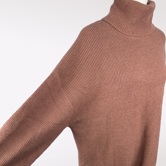 Oversized Coffee Brown Rib Knit Turtleneck Sweater Size Medium Large - Picture 7 of 9